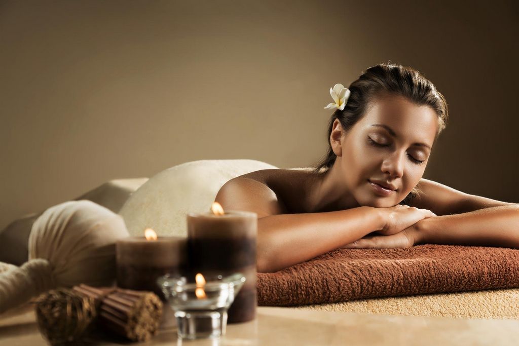 A Total Health Guide to Couples Massage Therapy for Mind, Body, and Relationship Balance